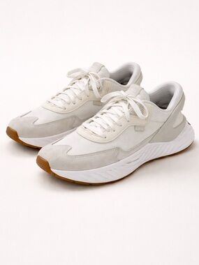 Kizik Hands-Free Slip-On Sneakers Womens White Cream Comfort Walking shoes 8.5